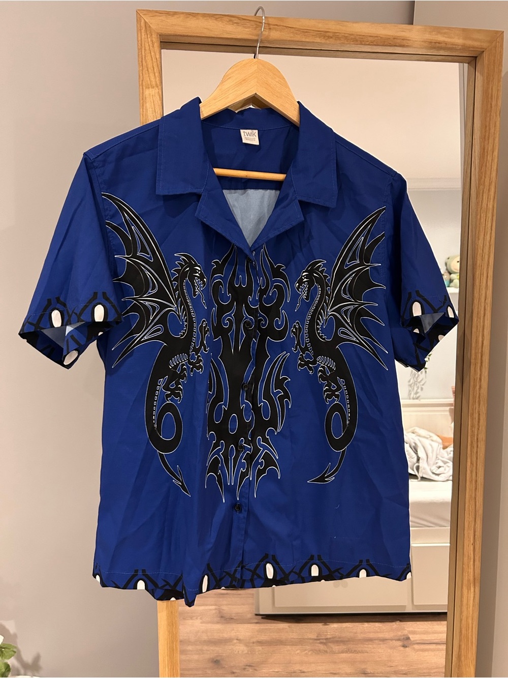 Blue Short-Sleeve Shirt with Black Dragon Graphic